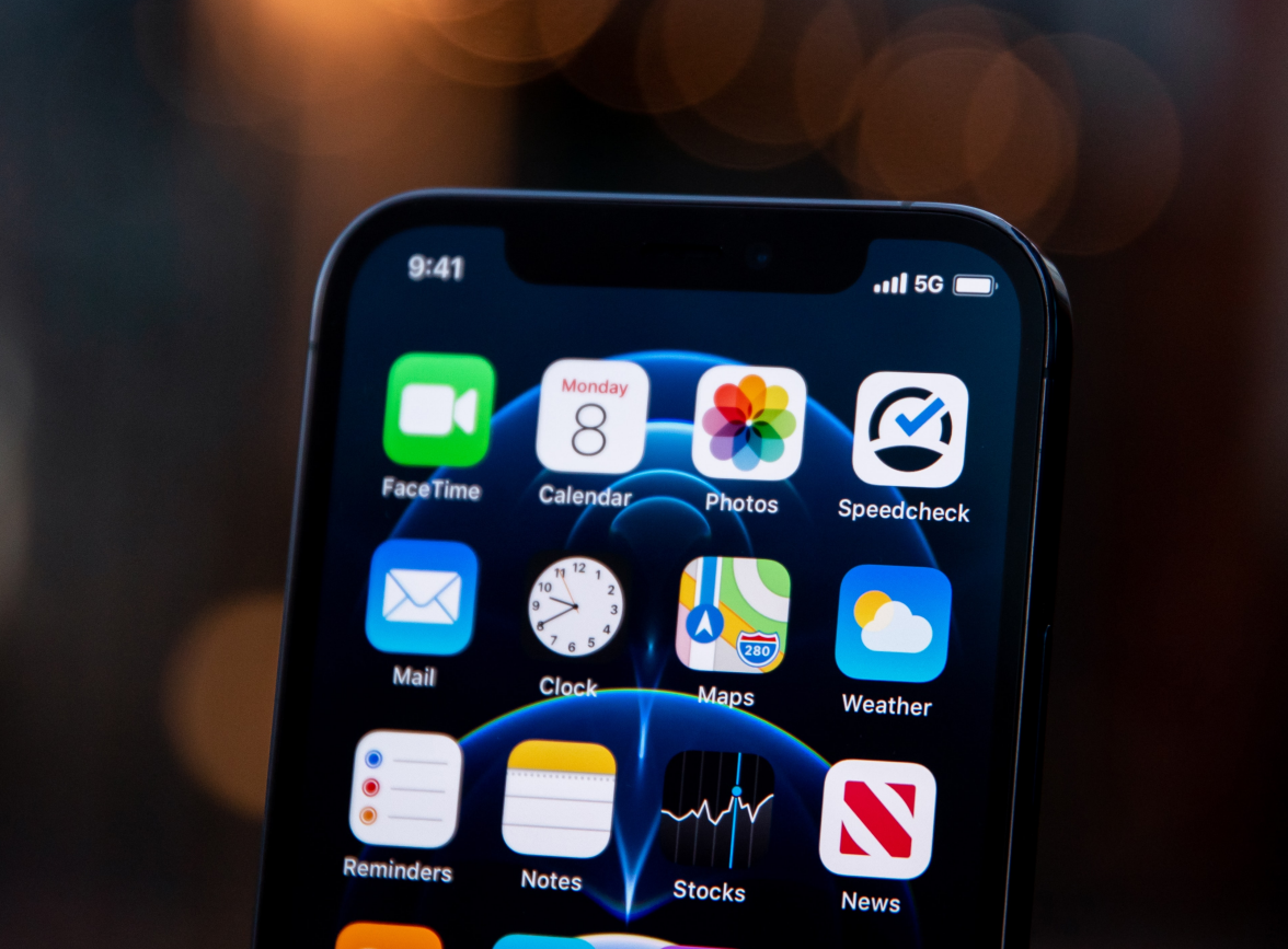 三山苹果手机维修分享为什么 iPhone 12 在冬季会自动关机 